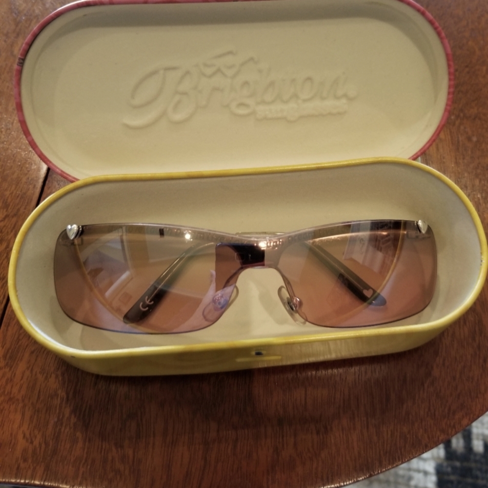 Brighton sunglasses with case